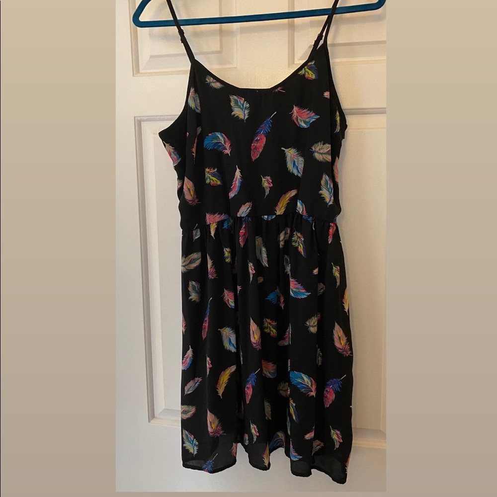Xhilaration Size L, Sleeveless Feather Dress